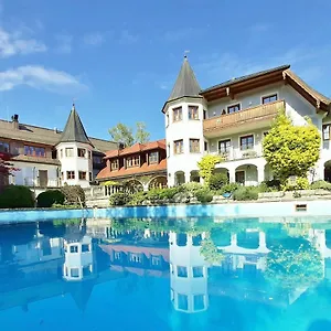 https://gasthof-hotel-doktorwirt.saalbachhinterglemmhotels.com